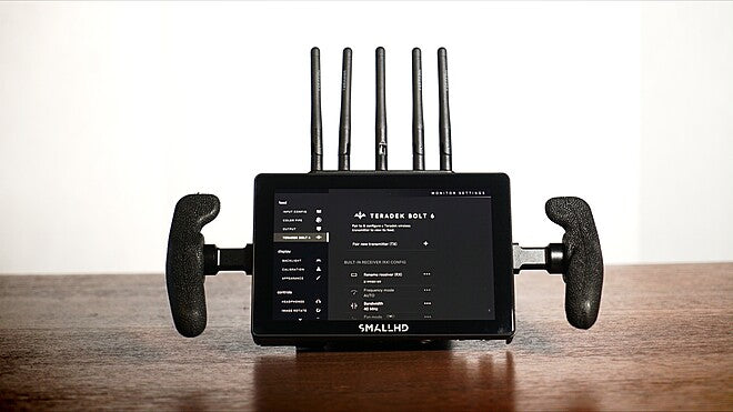 Teradek BOLT 4K 750 12G-SDI/HDMI WIRELESS TX + SmallHD Cine 7 Touchscreen On-Camera Monitor